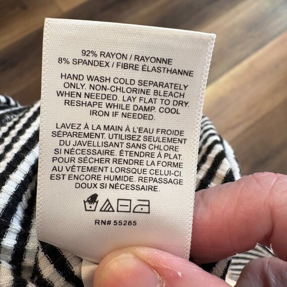 Express Black White Striped Long-Sleeve Bodysuit Med Rayon Spandex Off-Shoulder - Picture 3 of 5